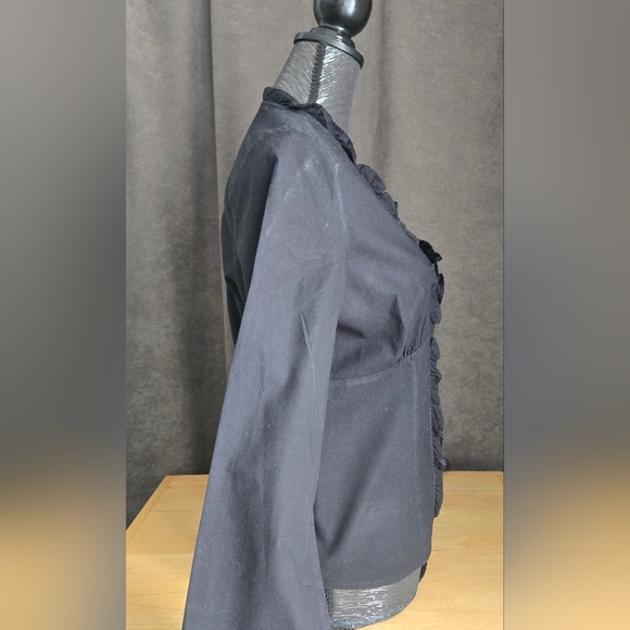 Elegant Black Ruffled Women's Top - Picture 2 of 9